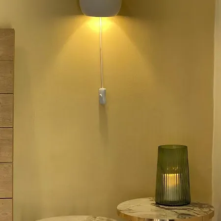 Bed & Business Δράμα